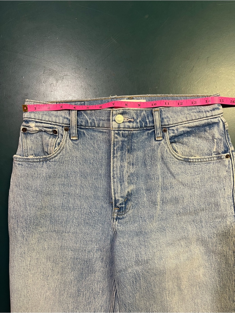 Abercrombie & Fitch 90s Ultra High Rise Straight Leg (400) - Picture 8 of 8